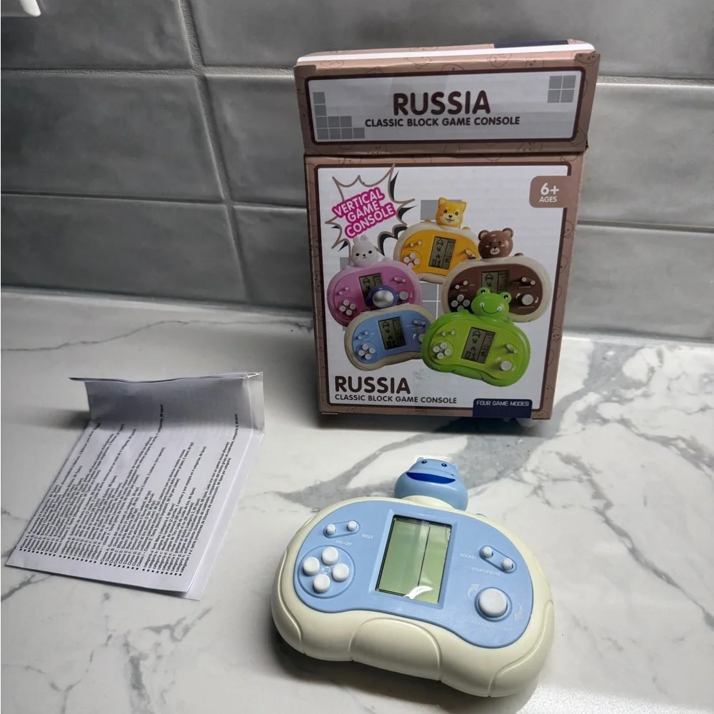 Retro Handheld Classic Block Game Console, LCD with Four Game Modes